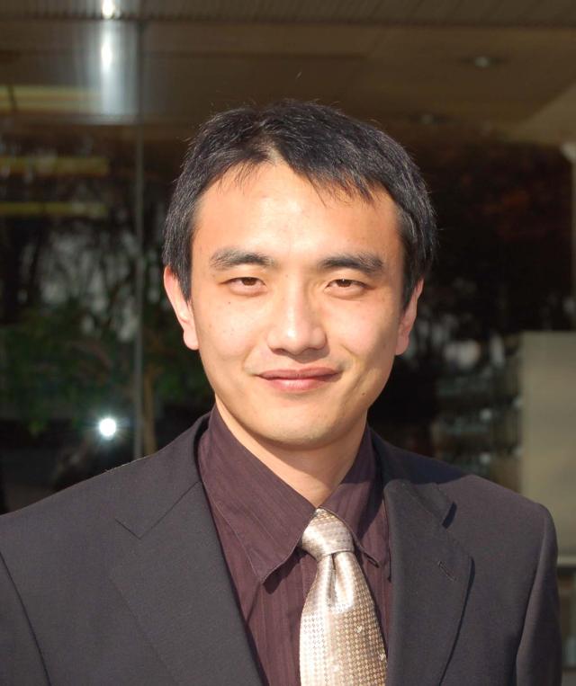 Prof. Zhiyong Qiu (2018.12.25-2019.3.15)